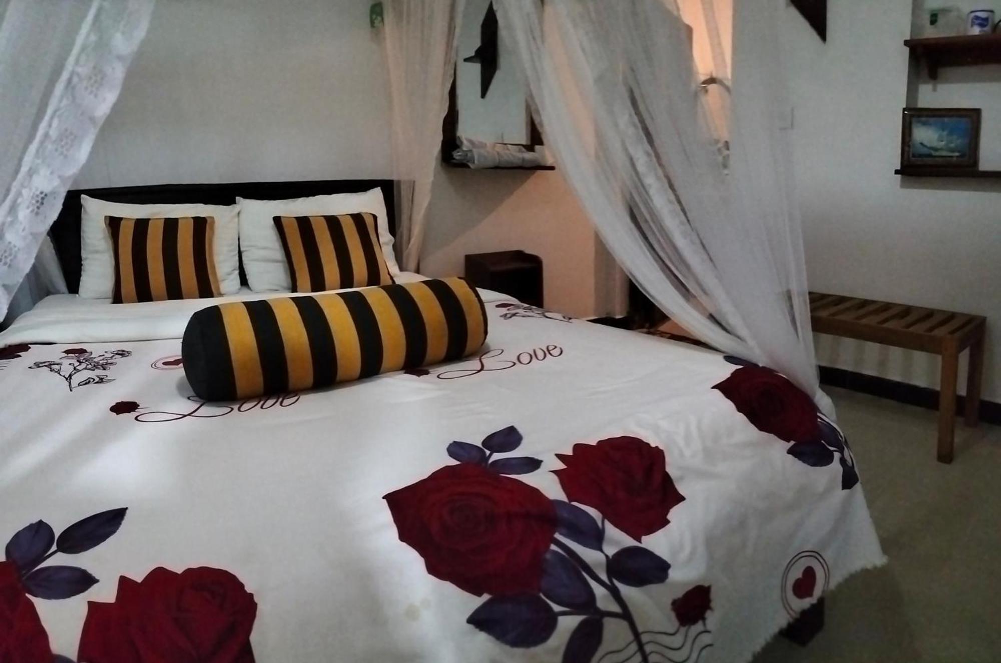 Supipi Homestay Ела Екстериор снимка